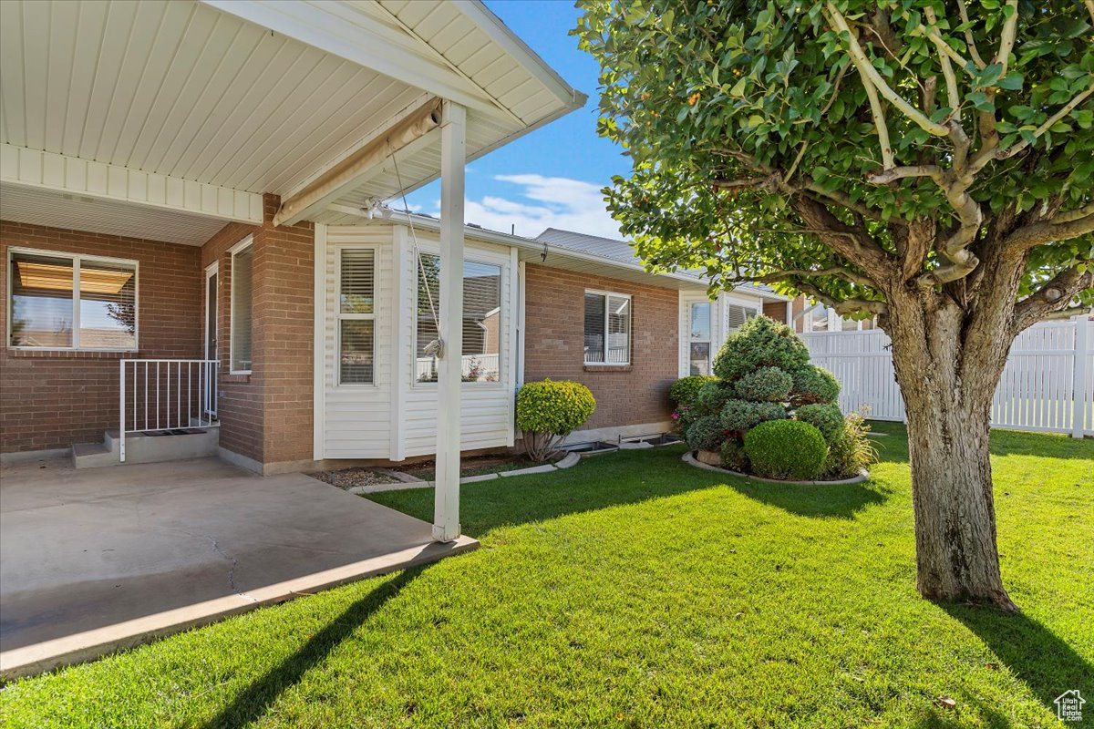 CHIMNEY HILL - Residential Income