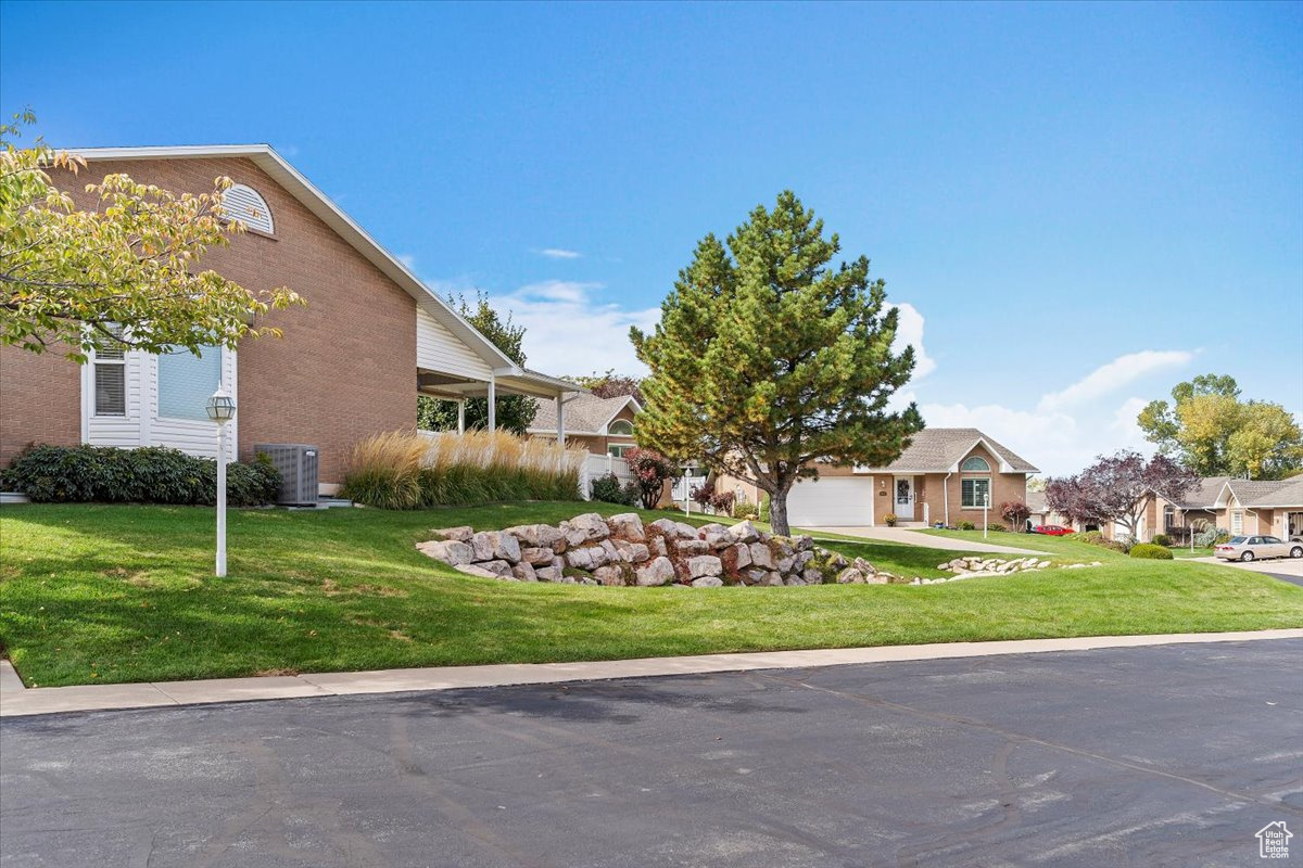 CHIMNEY HILL - Residential Income