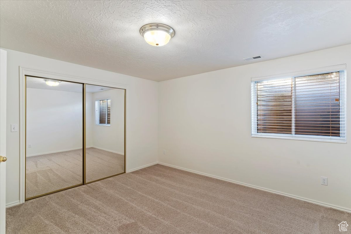 CHIMNEY HILL - Residential Income