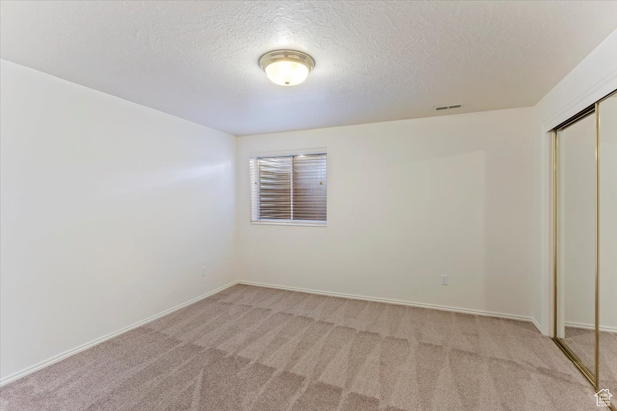 CHIMNEY HILL - Residential Income