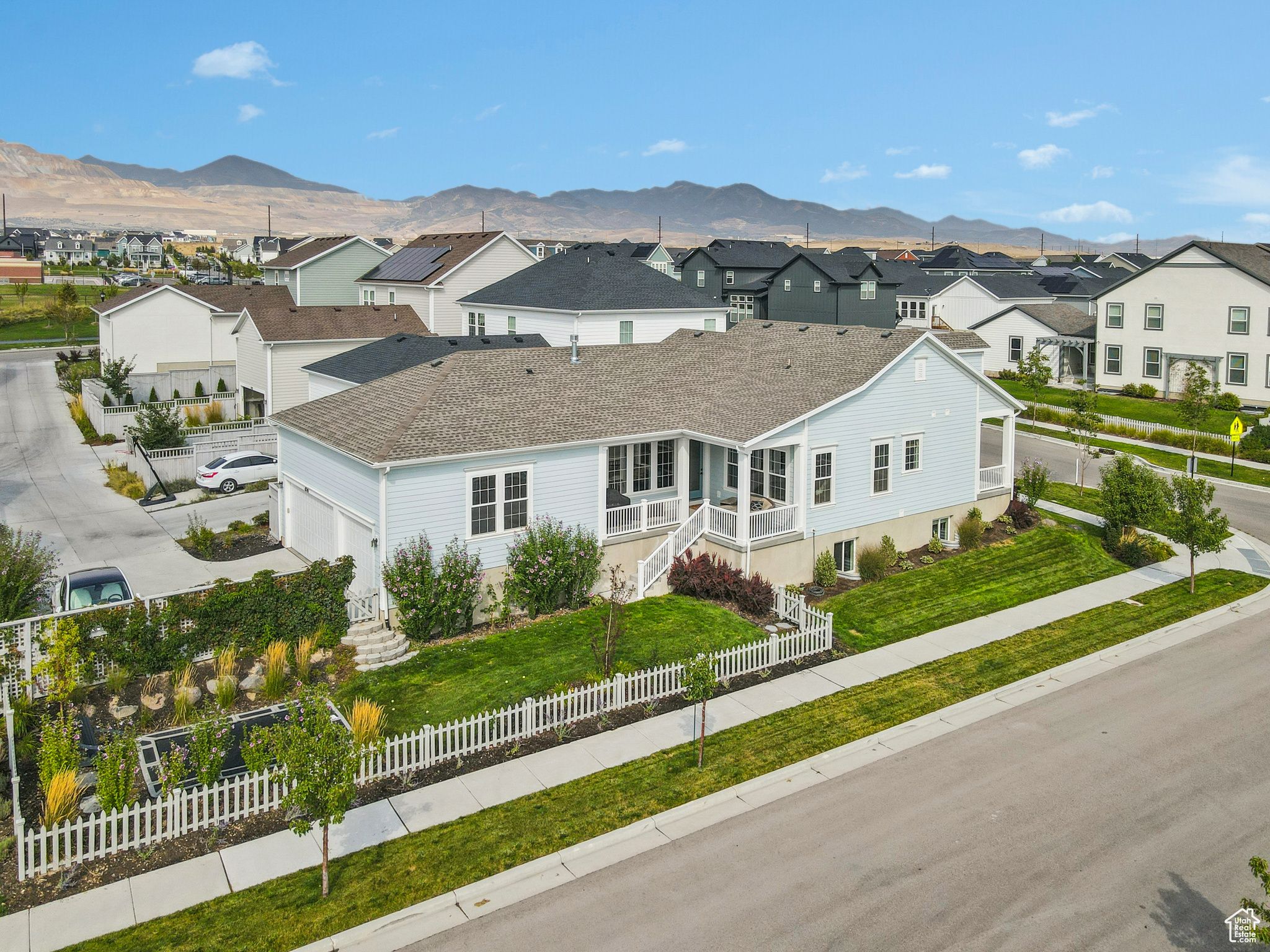 6241 W ARRANMORE DR