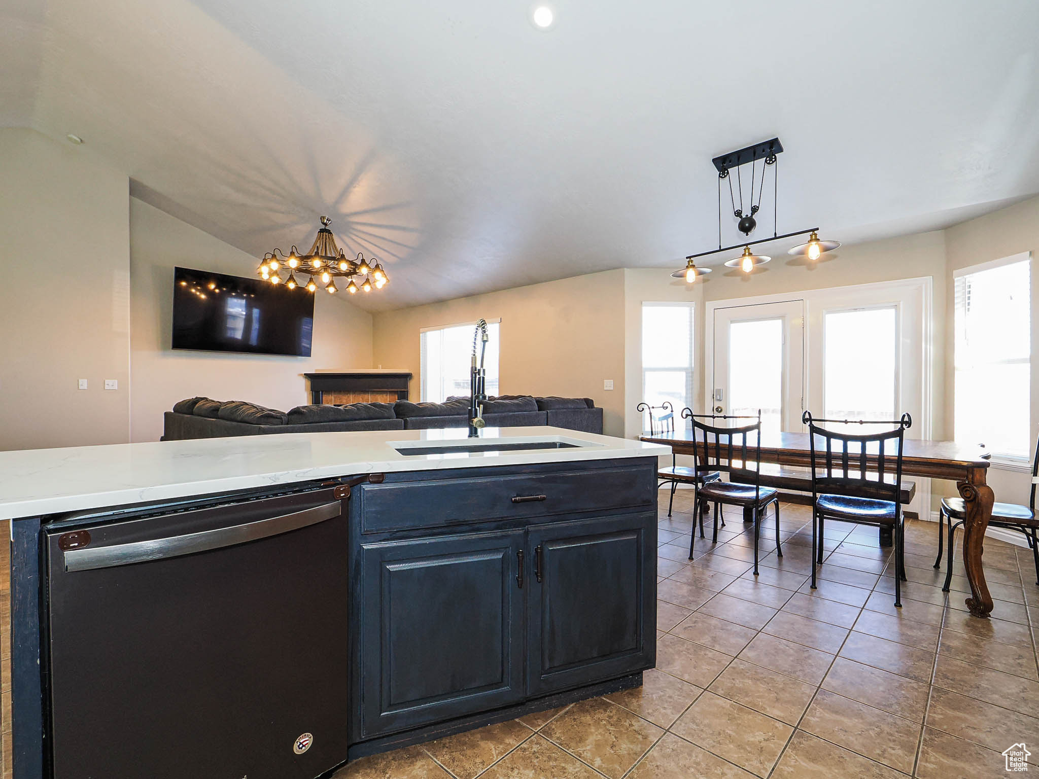 HAMILTON FARMS - Residential