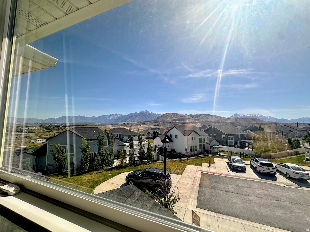 BRINGHURST STATION - Residential