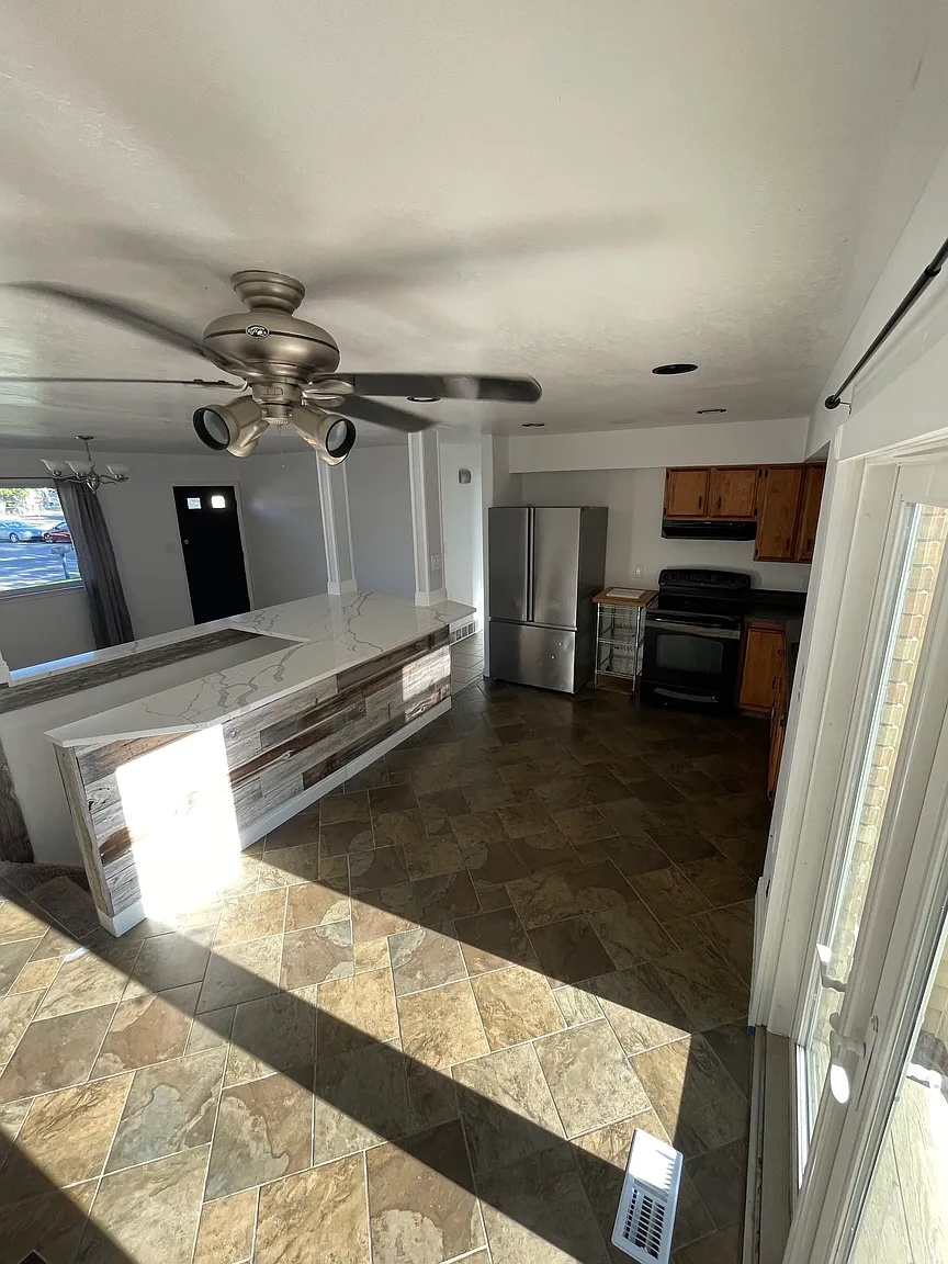 MAKIN ESTATES - Residential