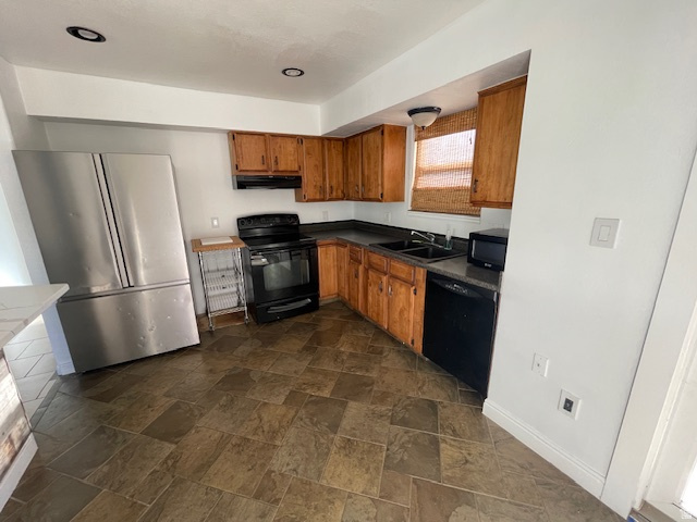 MAKIN ESTATES - Residential