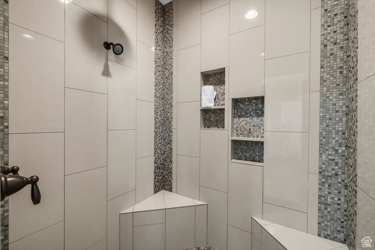 DIXIE SPRINGS D AMD & EXT - Residential