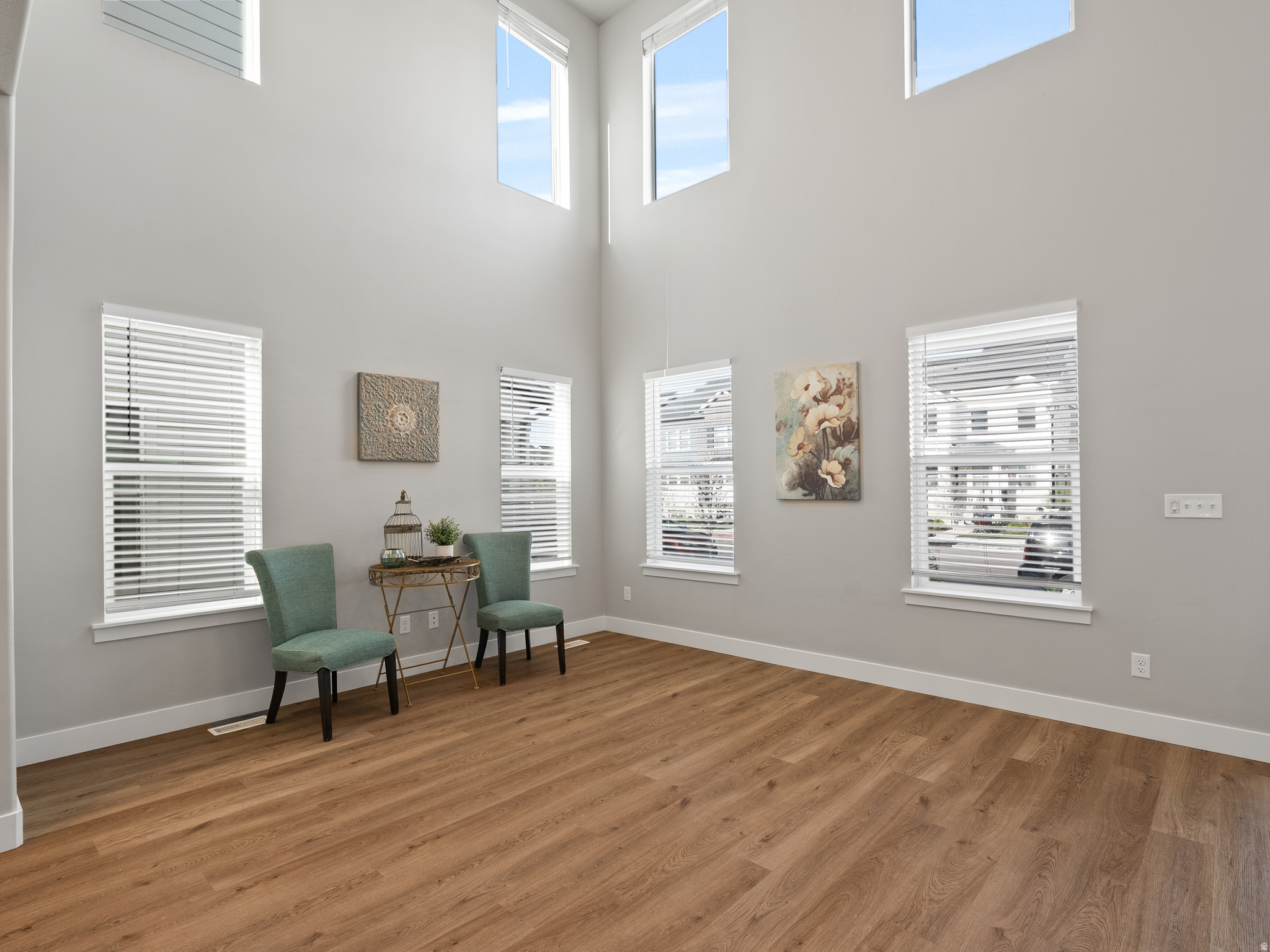 WILLOW POINT - Residential