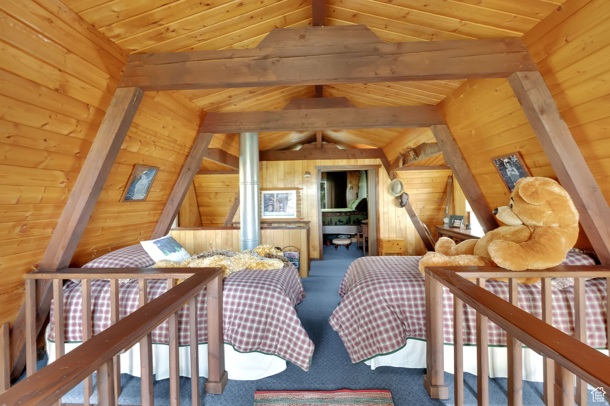 TIMBER LAKES - Residential