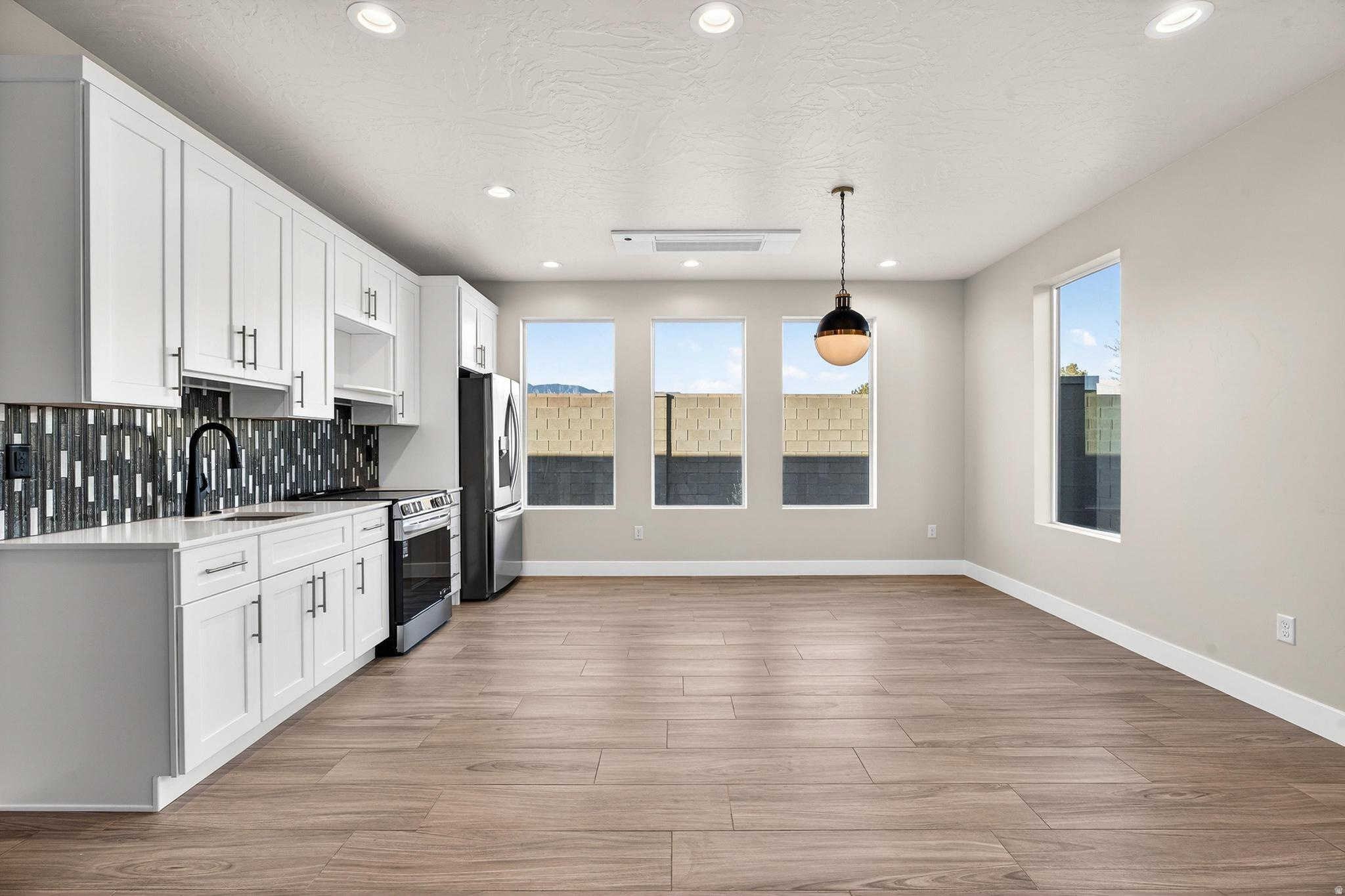 OAK HAVEN - Residential