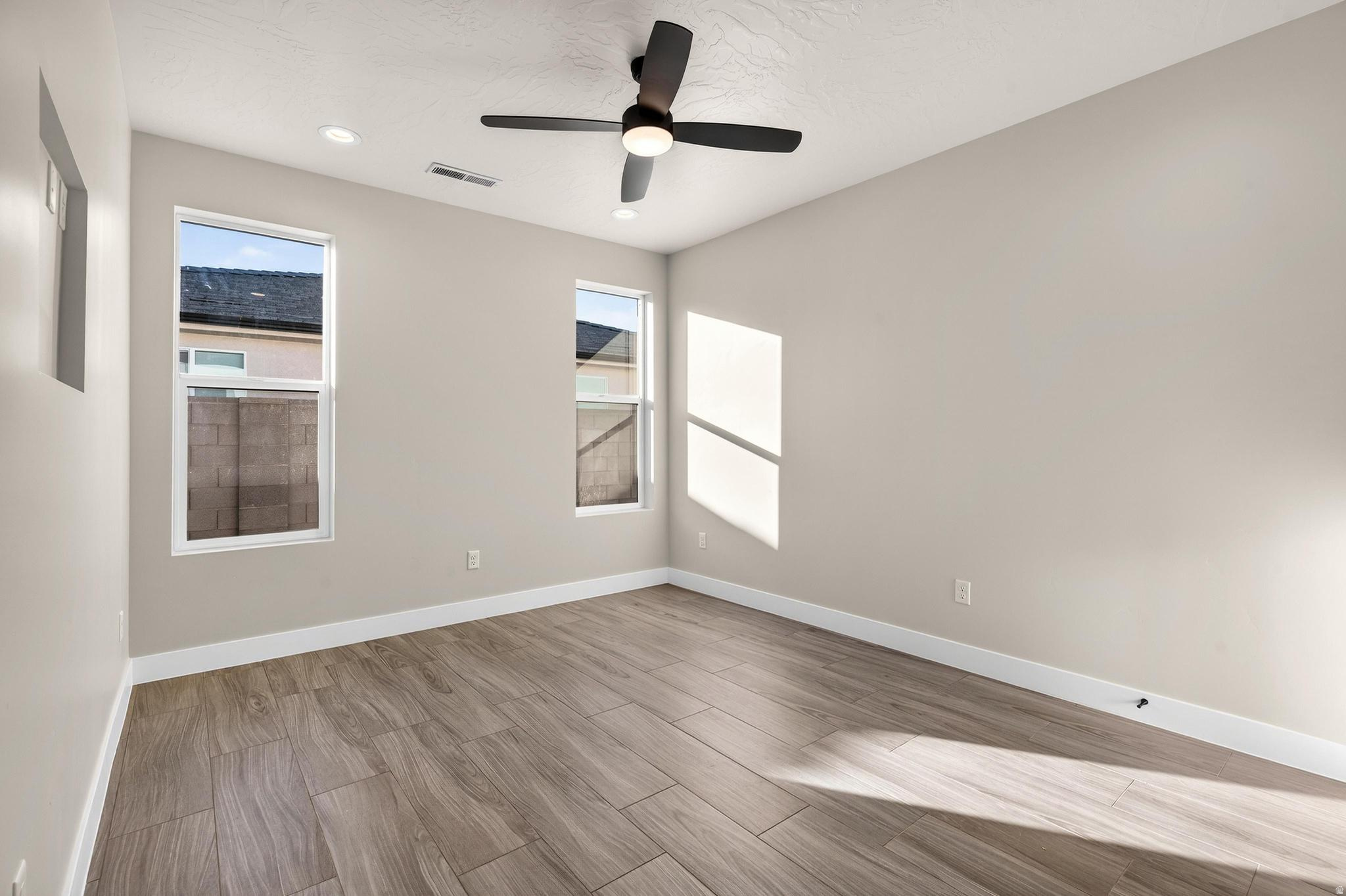 OAK HAVEN - Residential