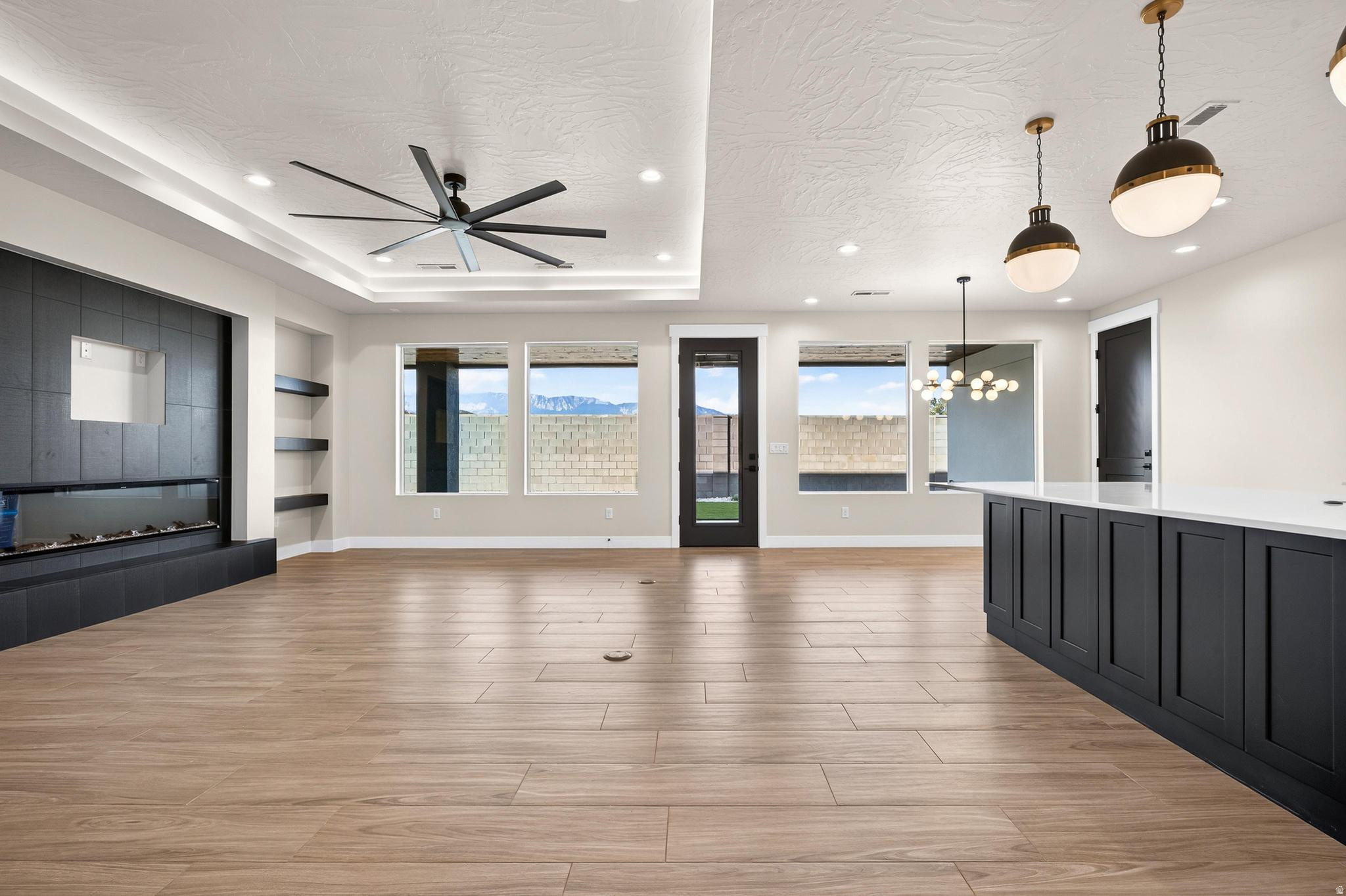 OAK HAVEN - Residential