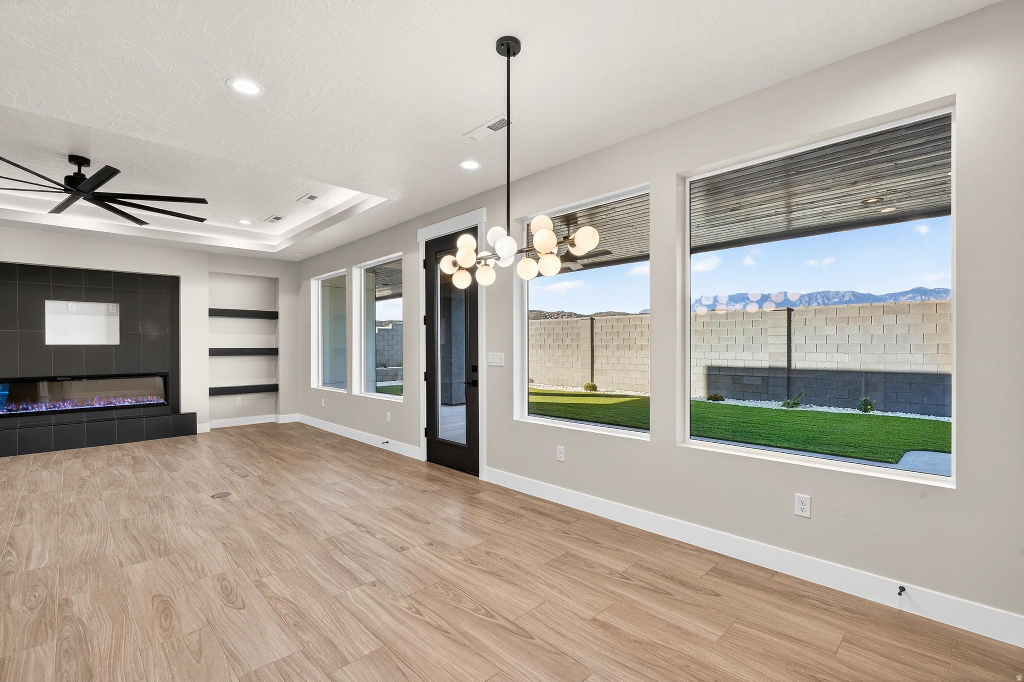 OAK HAVEN - Residential