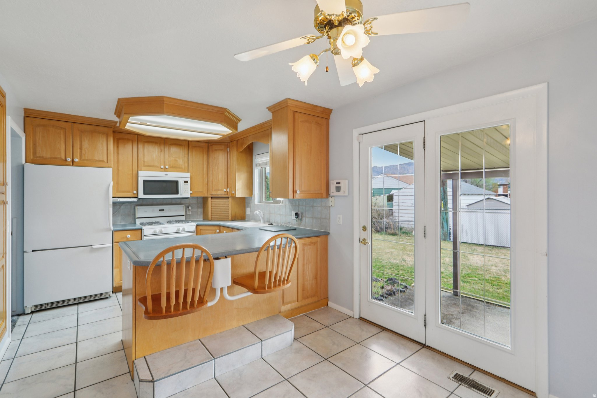 TIBBITT'S - Residential