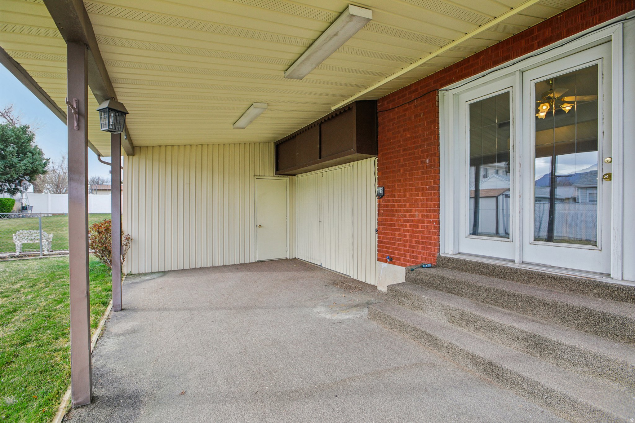 TIBBITT'S - Residential