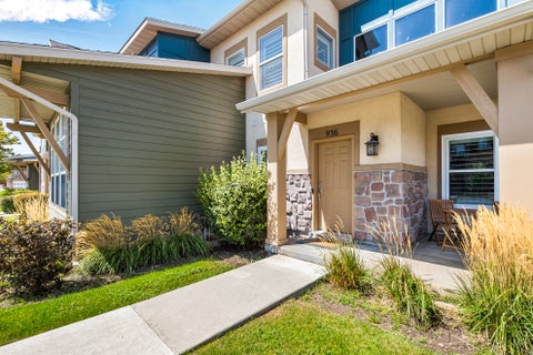 Tiny photo for 936 W SPRING CREEK LN, Farmington, UT 84025 (MLS # 2183666)