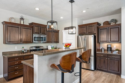 Tiny photo for 936 W SPRING CREEK LN, Farmington, UT 84025 (MLS # 2183666)