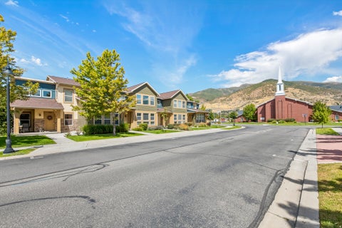 Tiny photo for 936 W SPRING CREEK LN, Farmington, UT 84025 (MLS # 2183666)