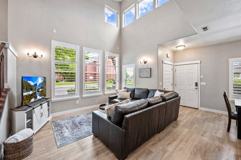 Tiny photo for 936 W SPRING CREEK LN, Farmington, UT 84025 (MLS # 2183666)