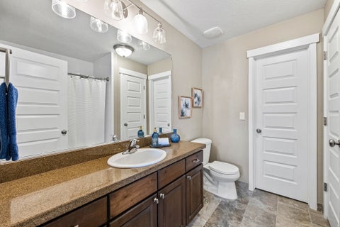 Tiny photo for 936 W SPRING CREEK LN, Farmington, UT 84025 (MLS # 2183666)