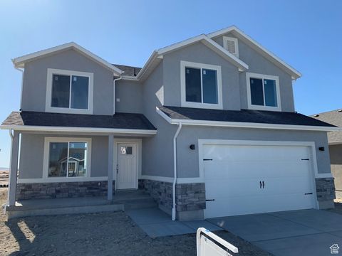 Photo of 2267 E MARIGOLD DR #510, Eagle Mountain, UT 84005 (MLS # 2105444)