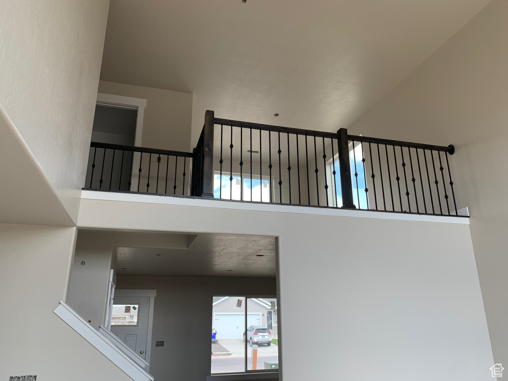 EAGLE POINT - Residential