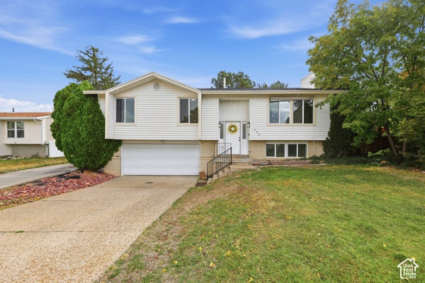 Photo of 280 TAHOE ST, Tooele, UT 84074 (MLS # 2190648)