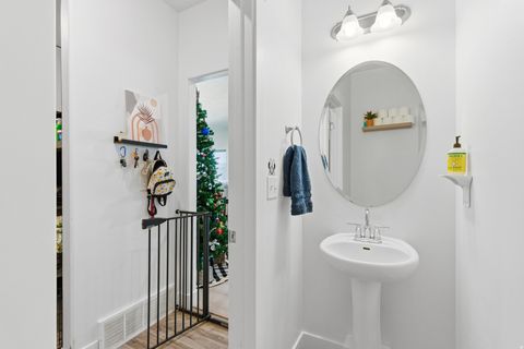 Tiny photo for 7268 N HIDDEN STEPPE BND N, Eagle Mountain, UT 84005 (MLS # 2124742)