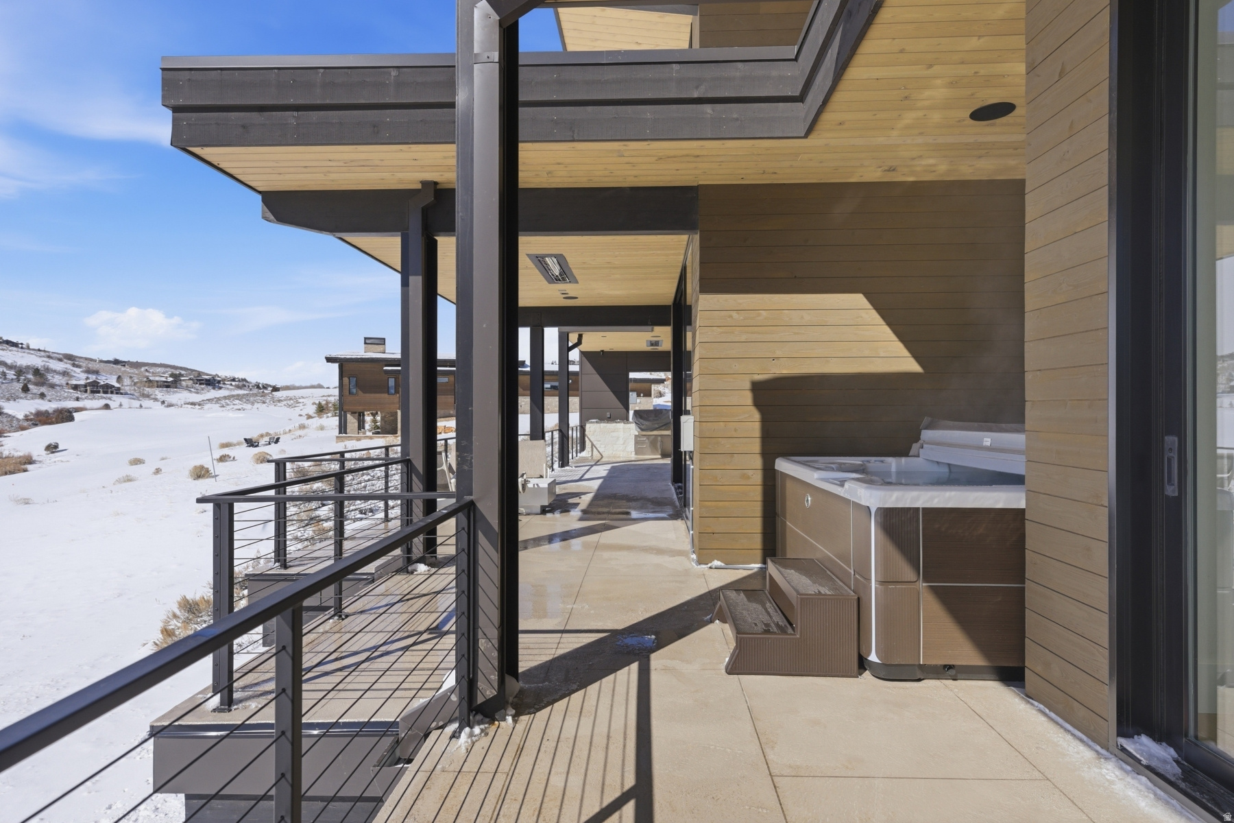 TUHAYE - Residential