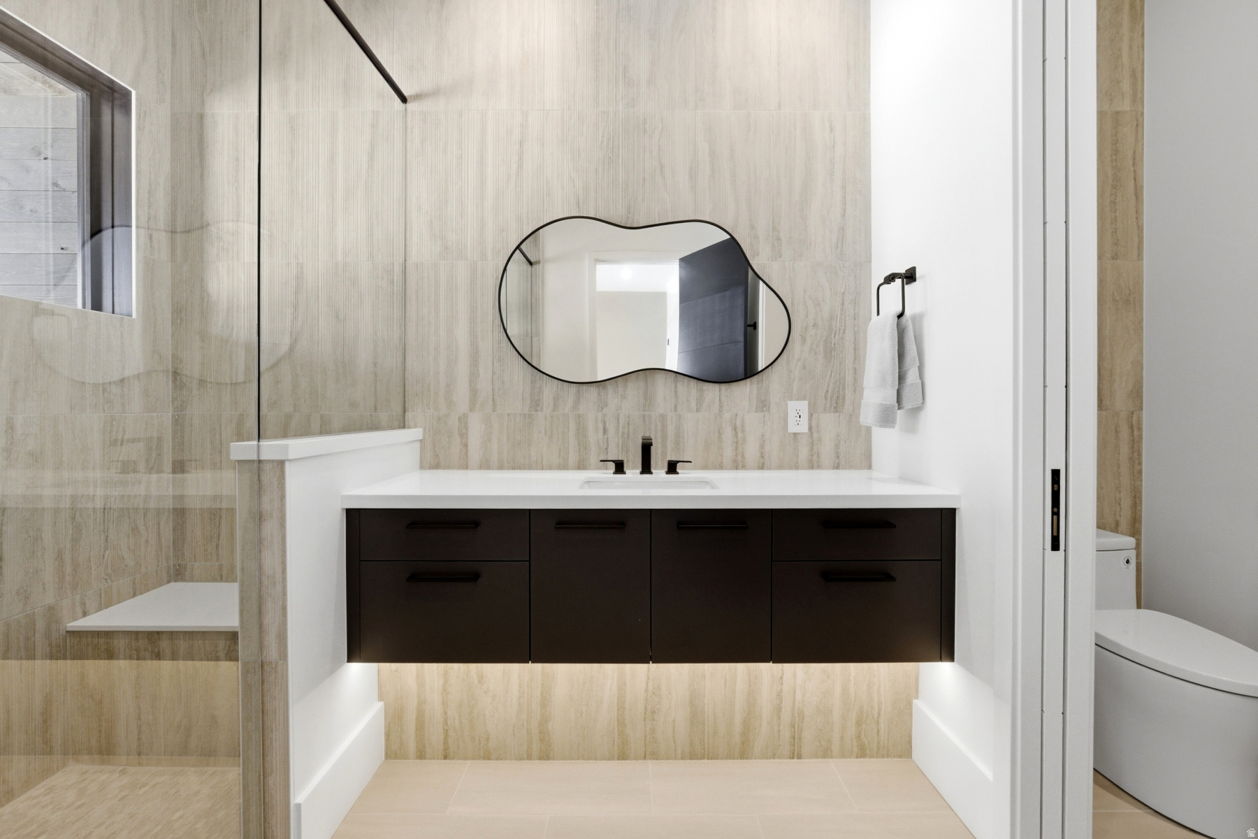 TUHAYE - Residential