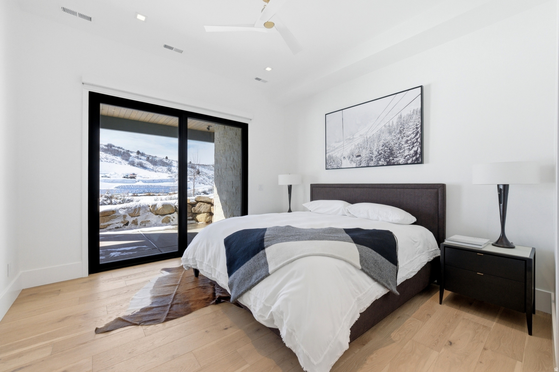 TUHAYE - Residential