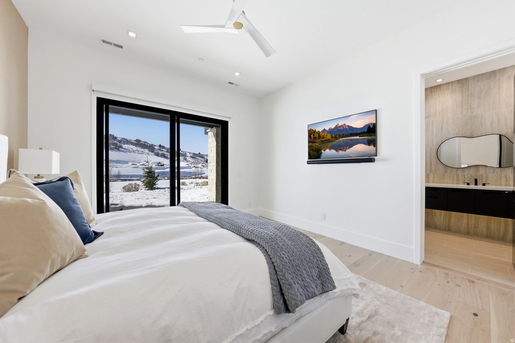 TUHAYE - Residential