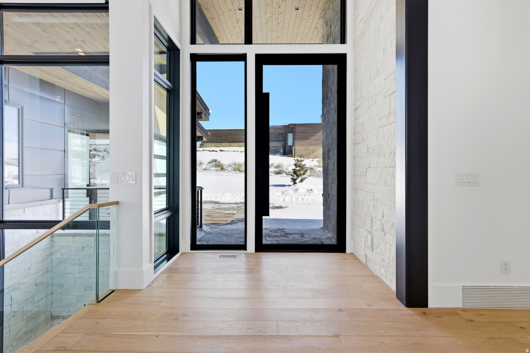 TUHAYE - Residential