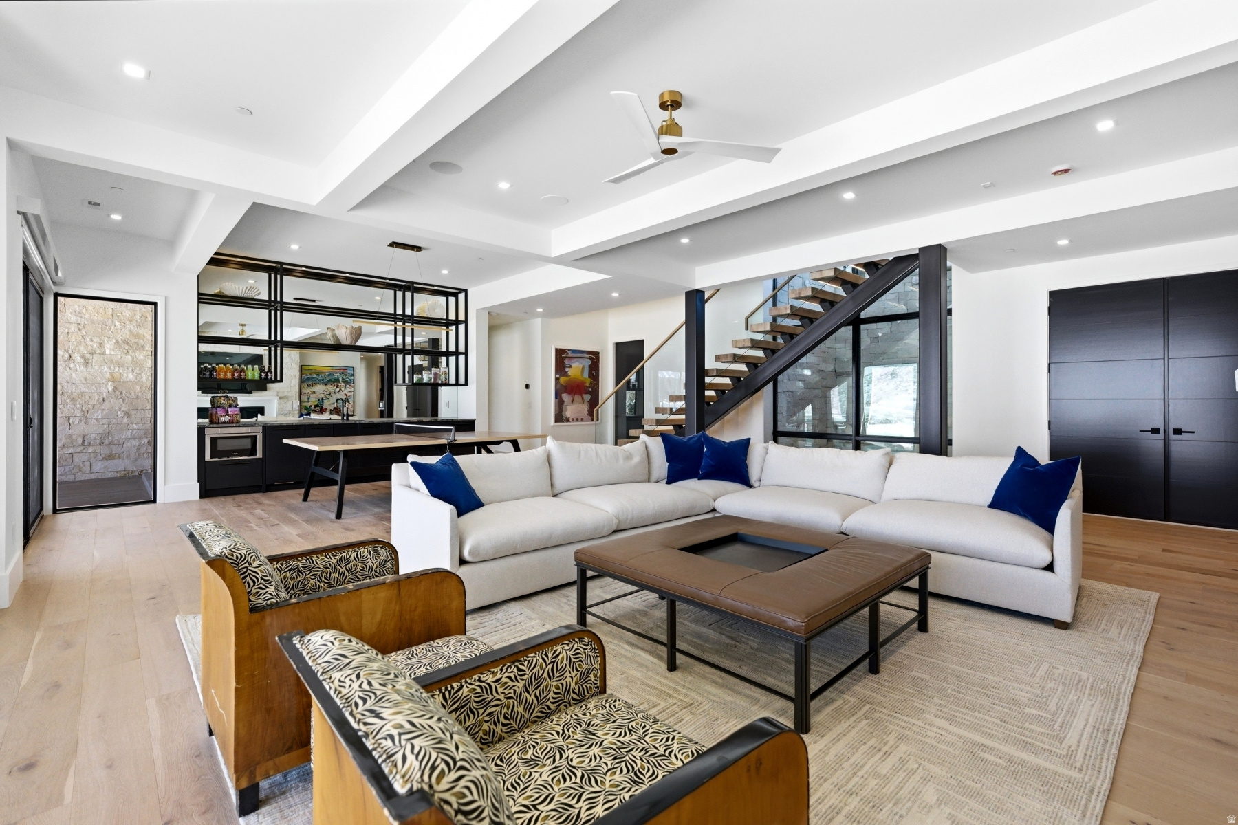 TUHAYE - Residential