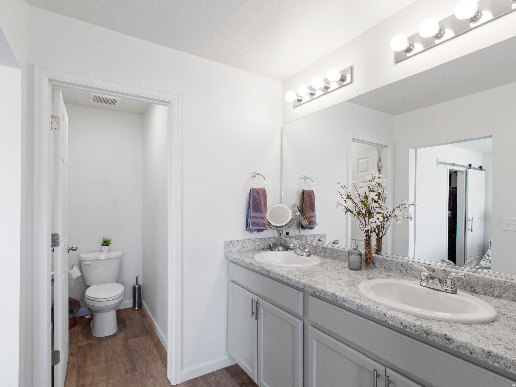 HIDDEN SPRINGS - Residential