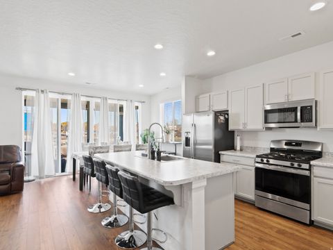 Tiny photo for 293 N 1630 W, Pleasant Grove, UT 84062 (MLS # 2121324)