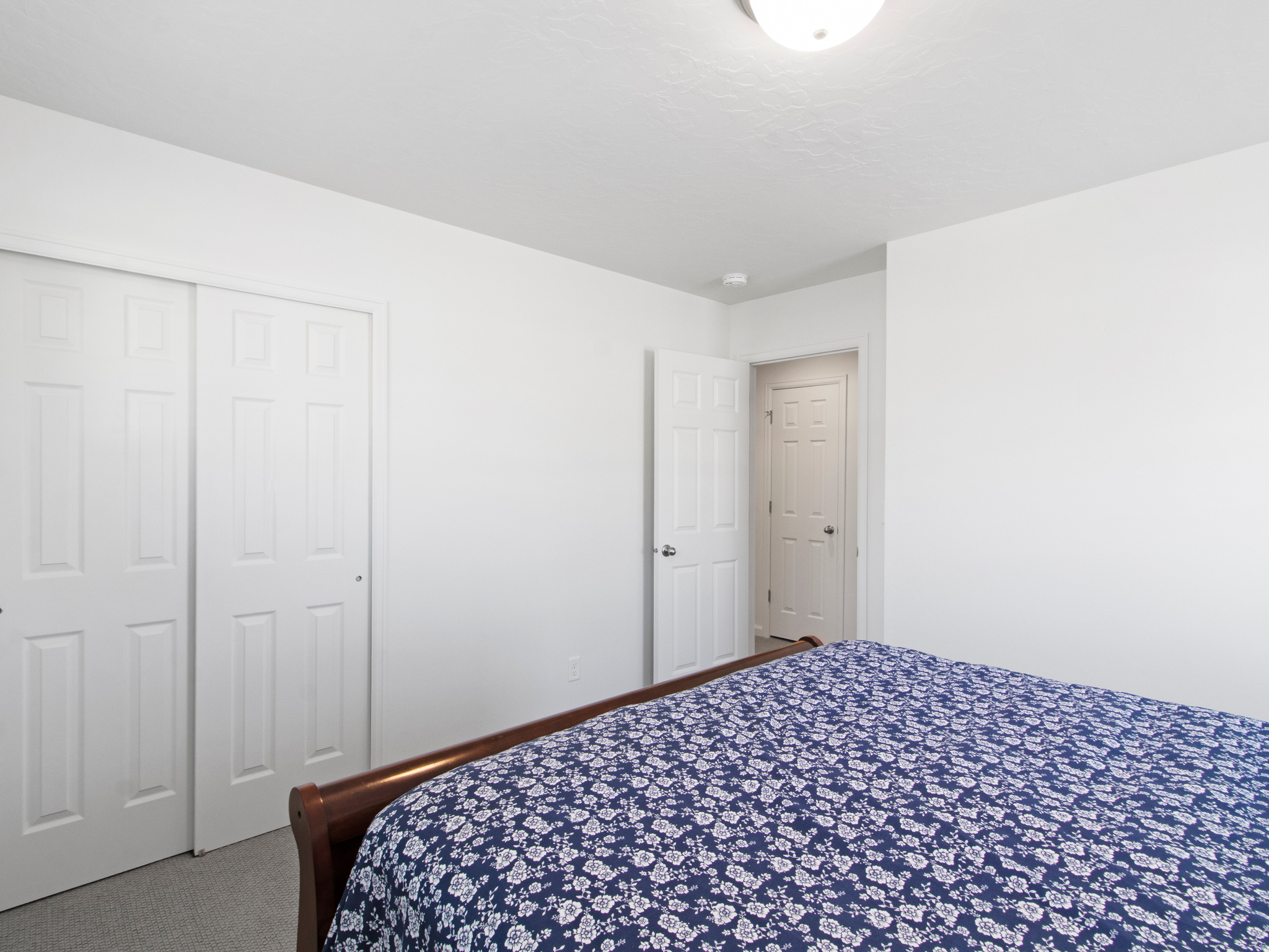 HIDDEN SPRINGS - Residential