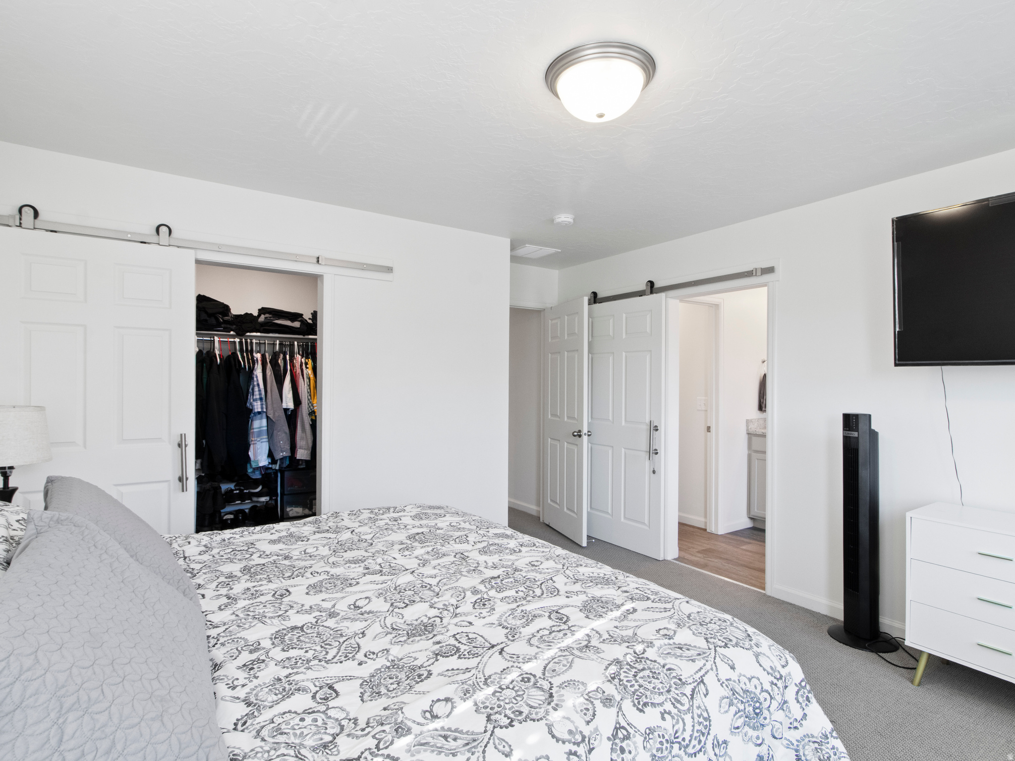 HIDDEN SPRINGS - Residential