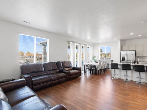 Tiny photo for 293 N 1630 W, Pleasant Grove, UT 84062 (MLS # 2121324)