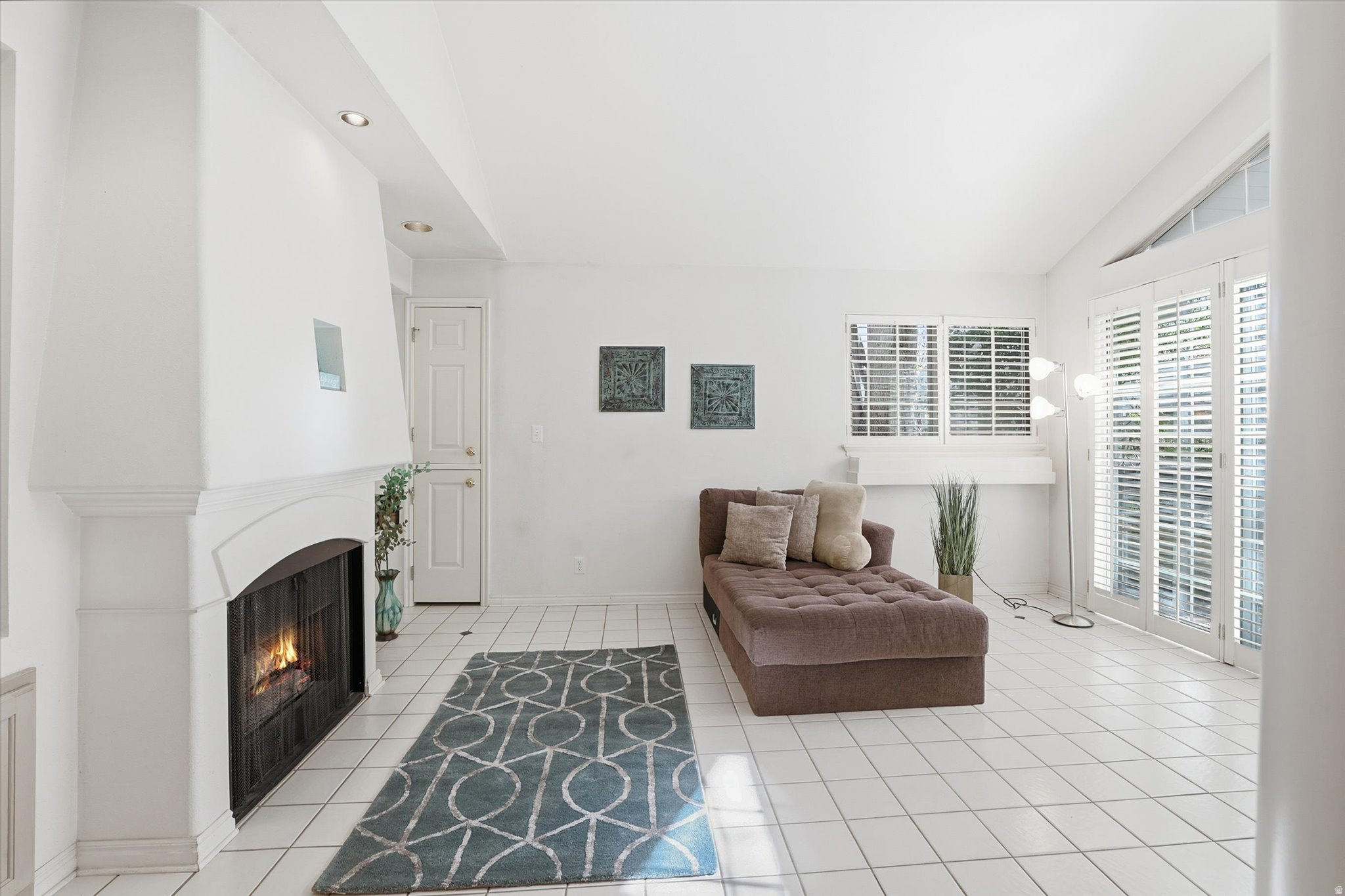 CARRIAGE CROSSING - Residential