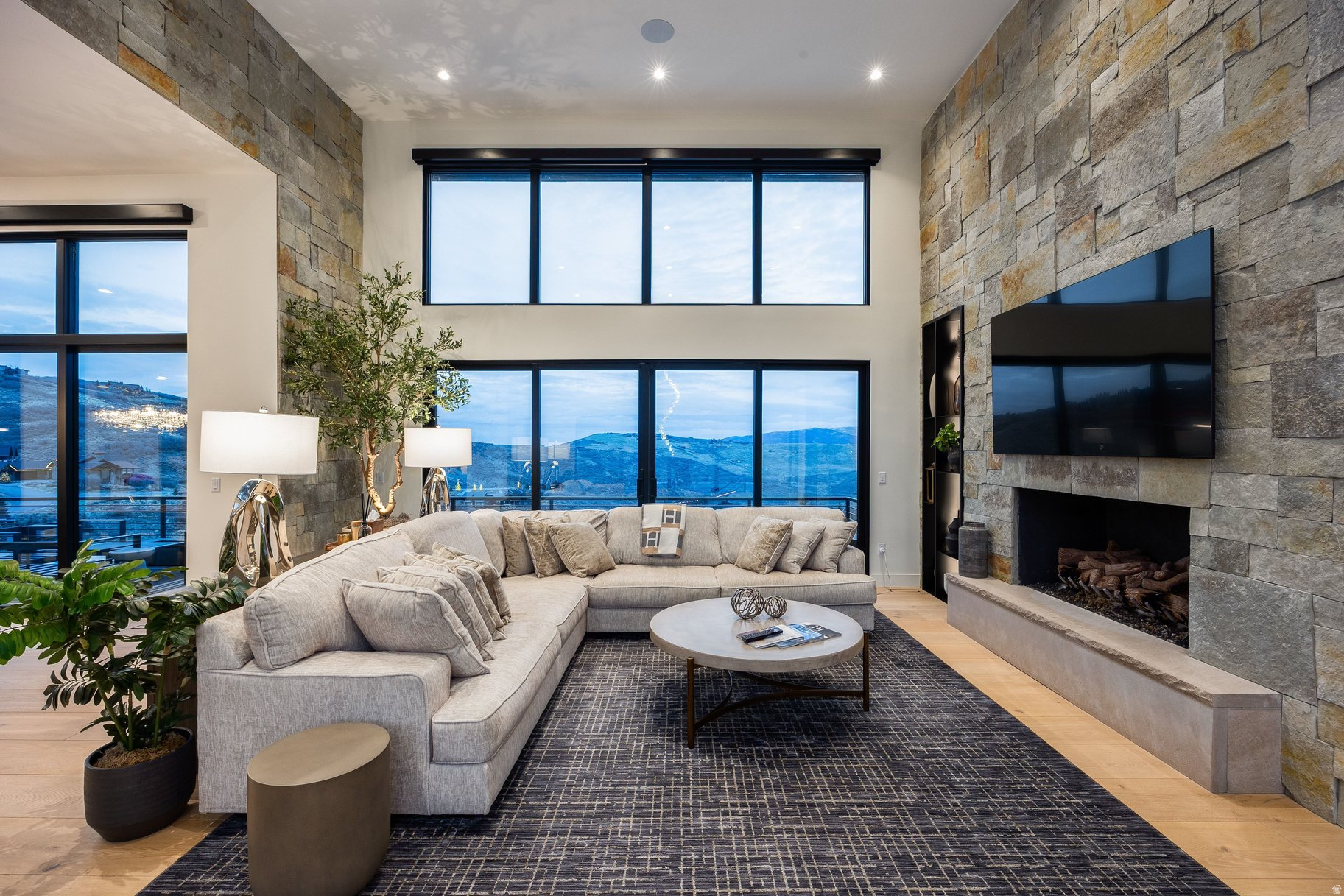 ASPEN CAMP - Residential