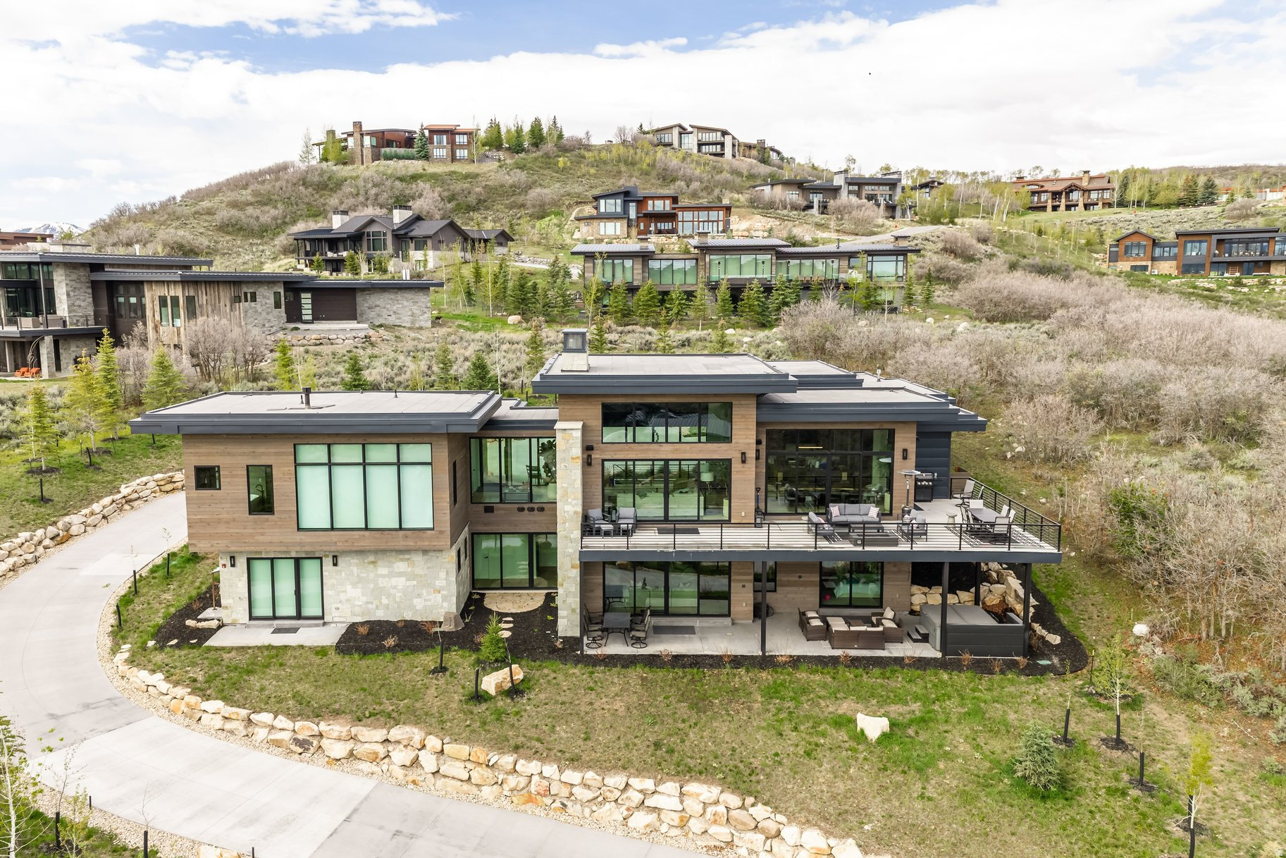 ASPEN CAMP - Residential