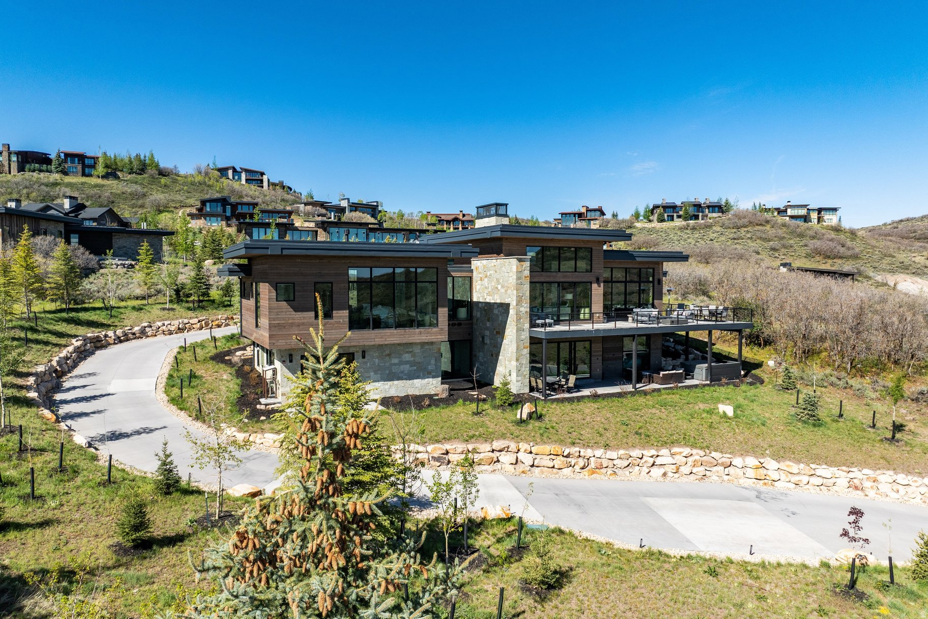 ASPEN CAMP - Residential