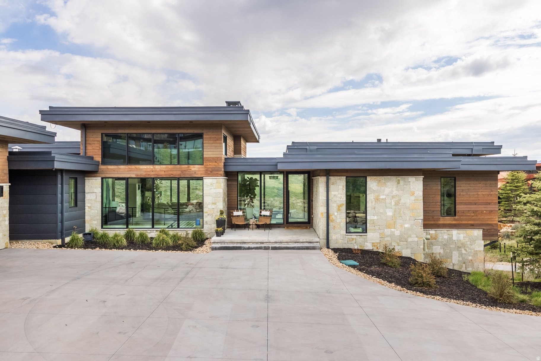 ASPEN CAMP - Residential