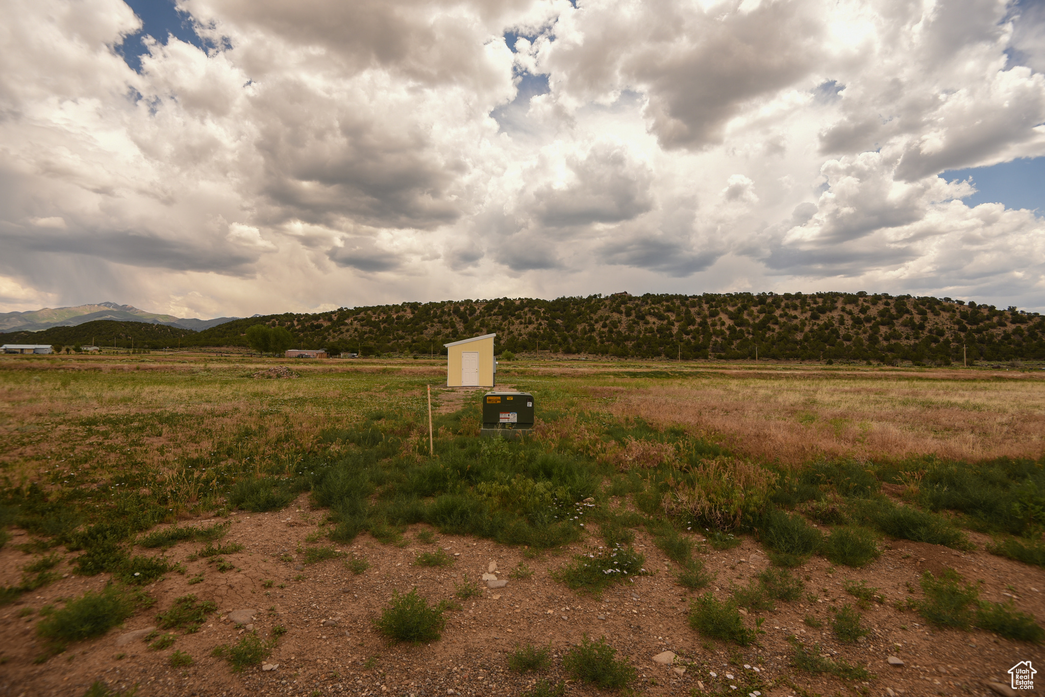 MINERAL VIEW ESTATES - Land