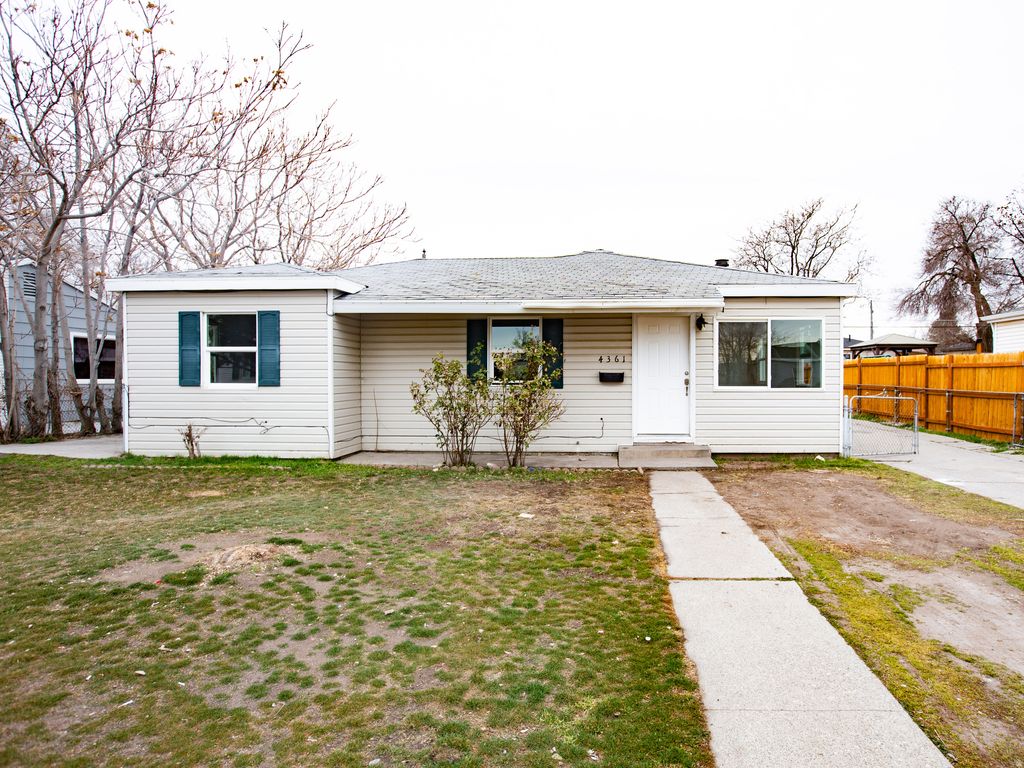 Photo of 4361 W 5740 S, Kearns, UT 84118 (MLS # 2136510)
