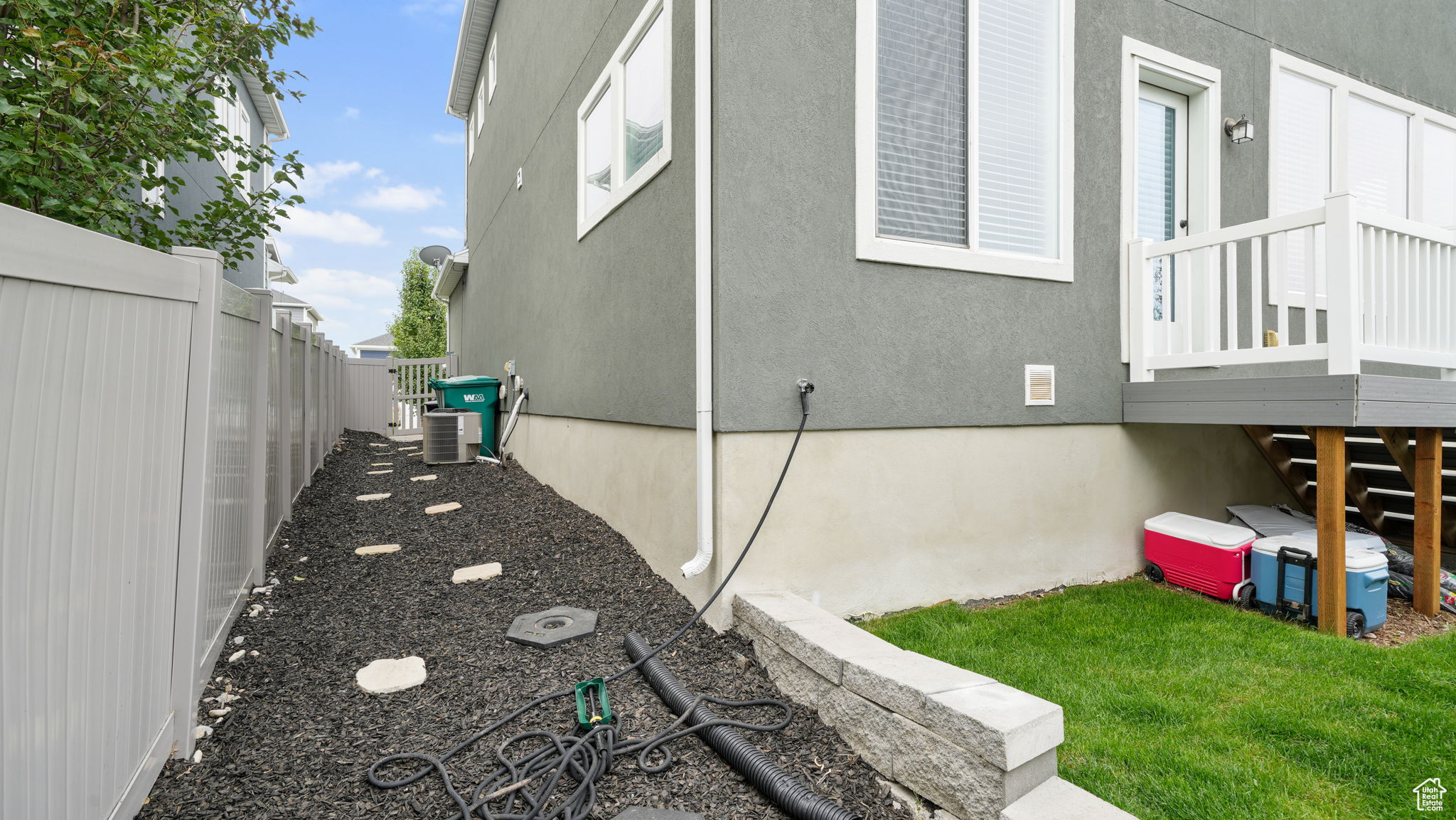 CEDAR CANYON - Residential