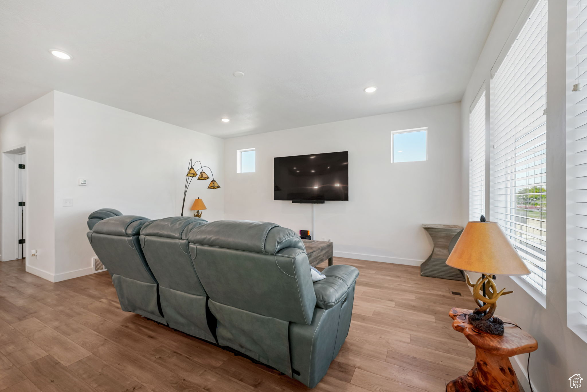 CEDAR CANYON - Residential