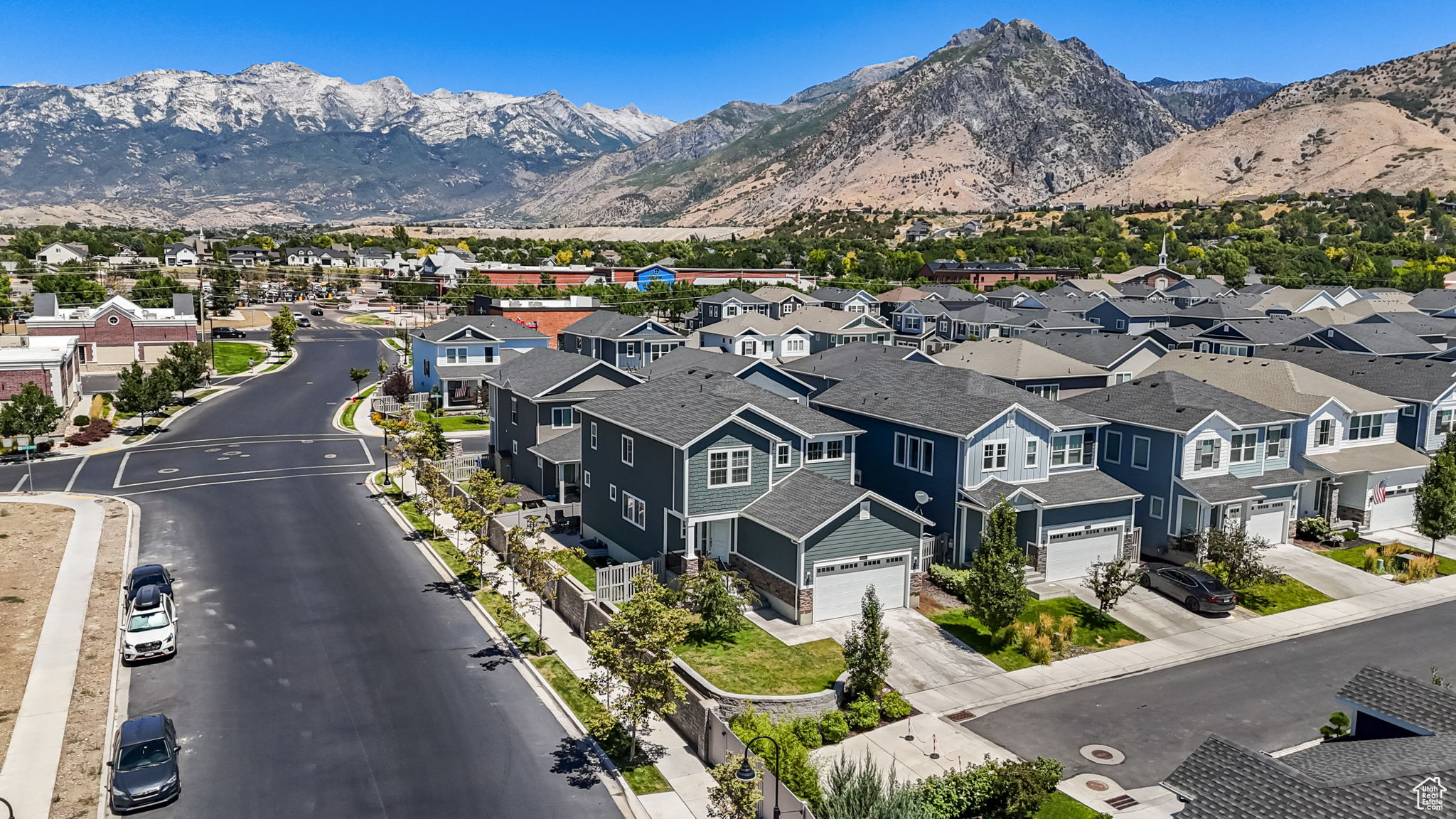 CEDAR CANYON - Residential