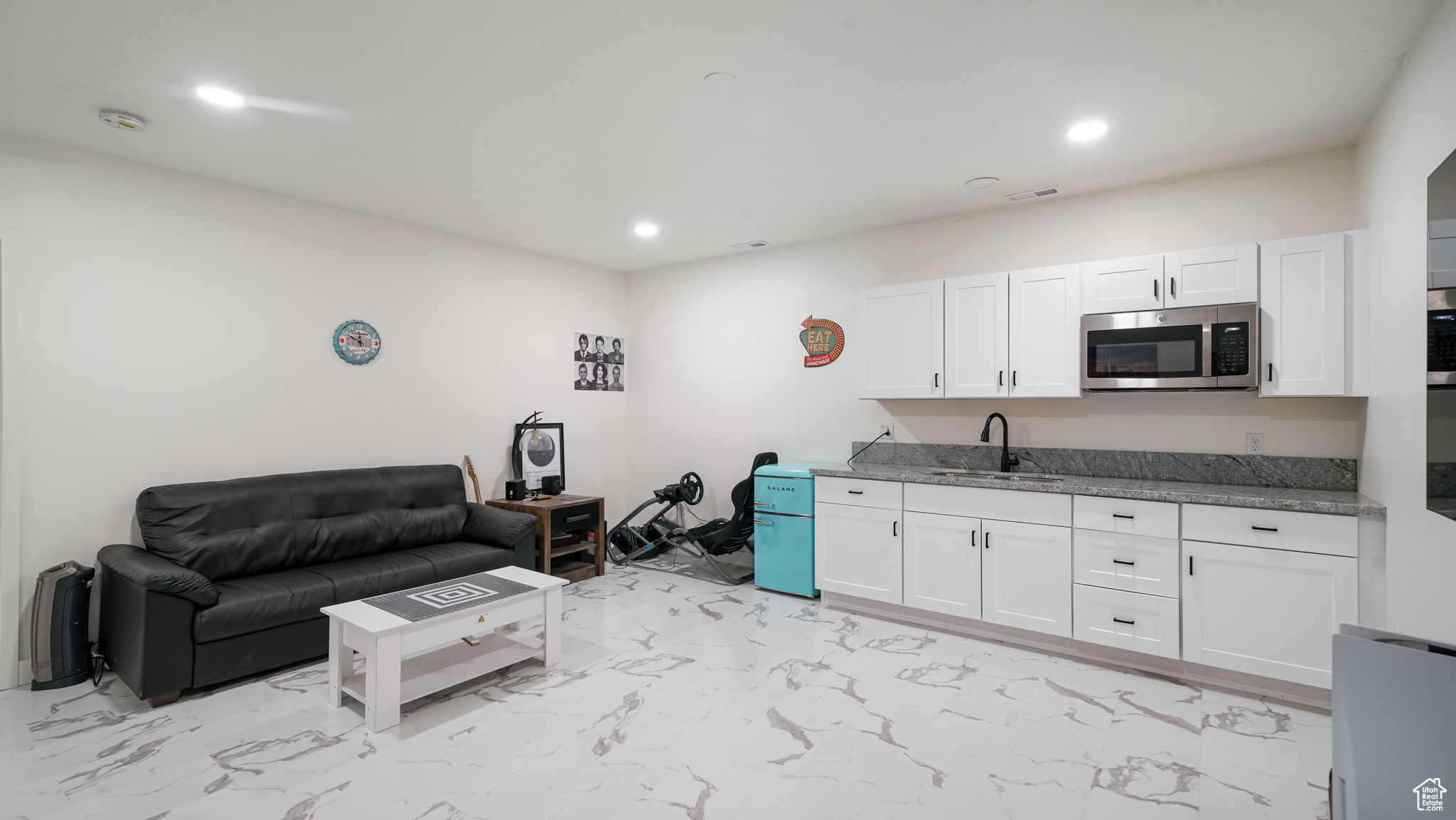 CEDAR CANYON - Residential