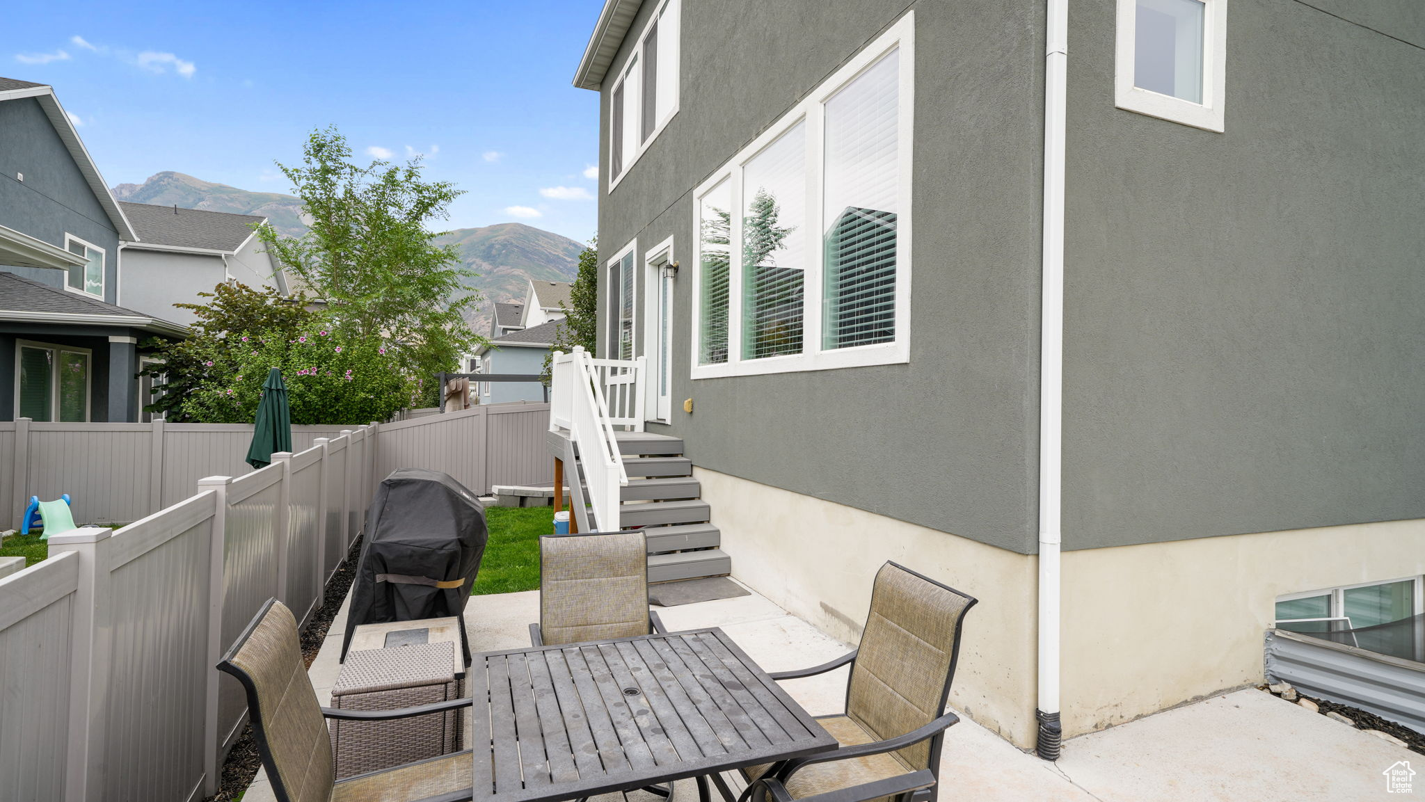 CEDAR CANYON - Residential